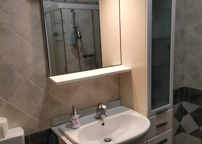 Matrimoniale Δωμάτια σε οικογενειακή κατοικία *